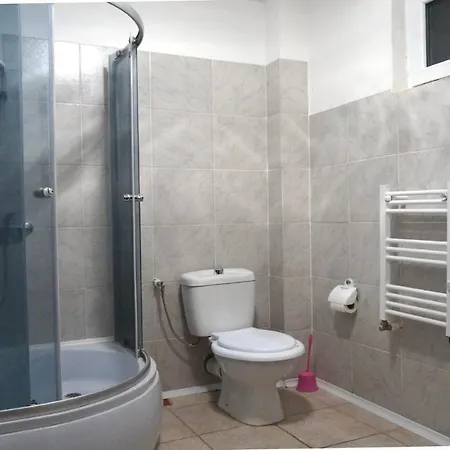 Apartment Buget *
