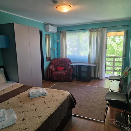 Buget Apartment *